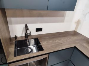 Фото образца или примера работы Дуб Каньон Касл темный 9748 1