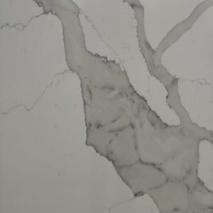 EQAM 032 Statuario Lumiere